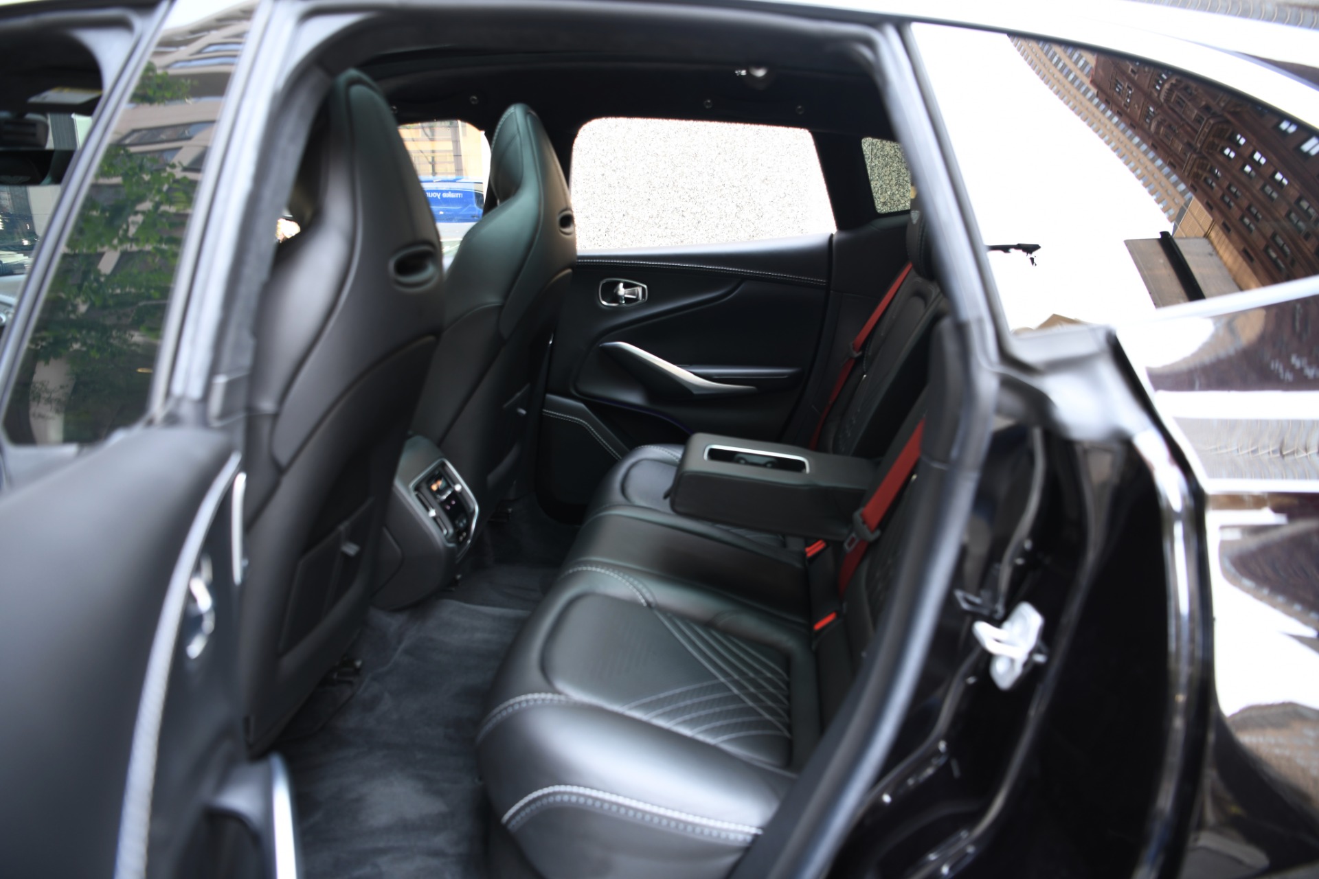 Used 2021 Aston Martin DBX | St. Petersburg, FL