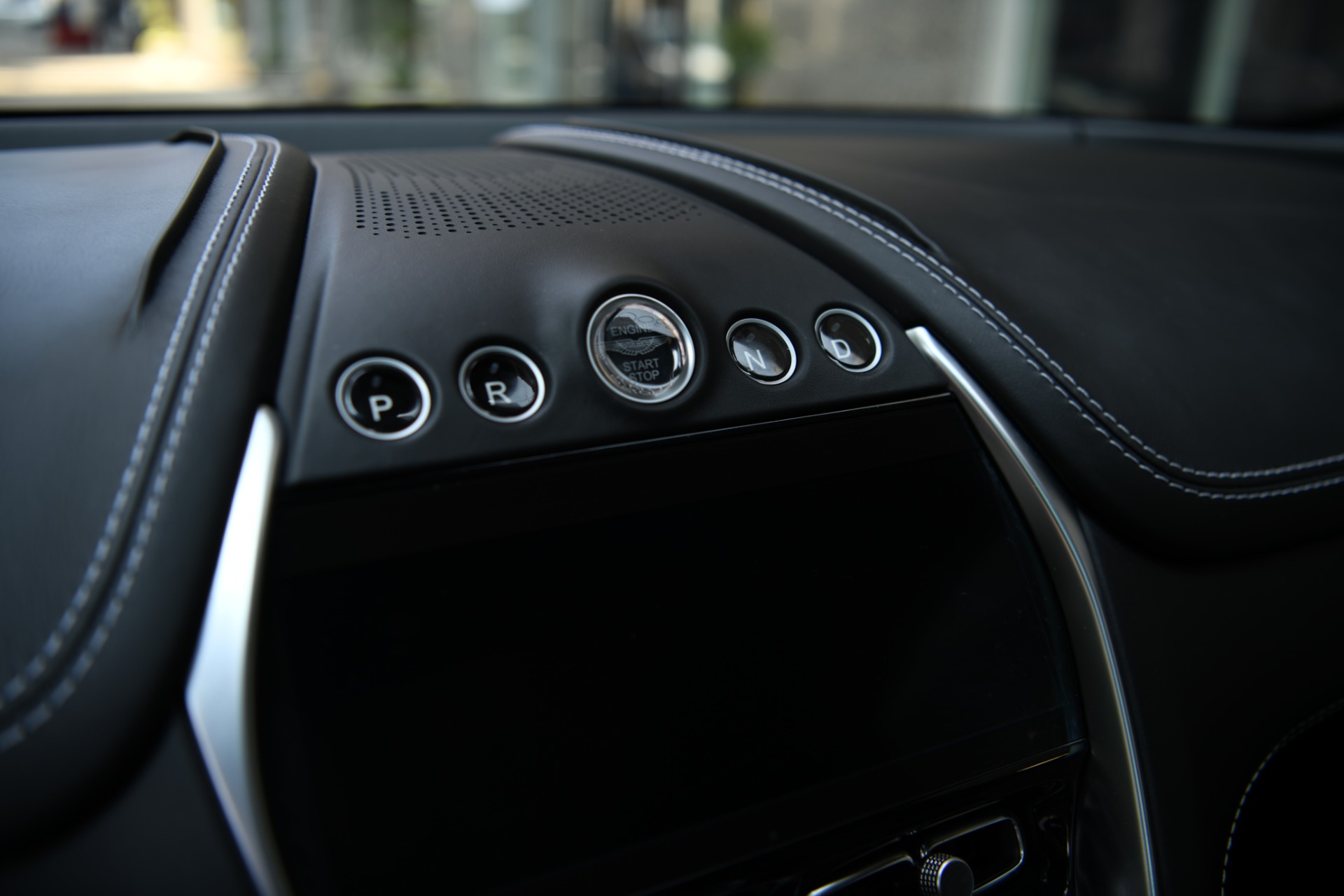 Used 2021 Aston Martin DBX | St. Petersburg, FL
