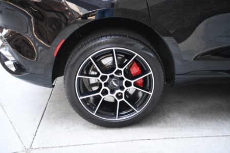 Used 2021 Aston Martin DBX  | Chicago, IL