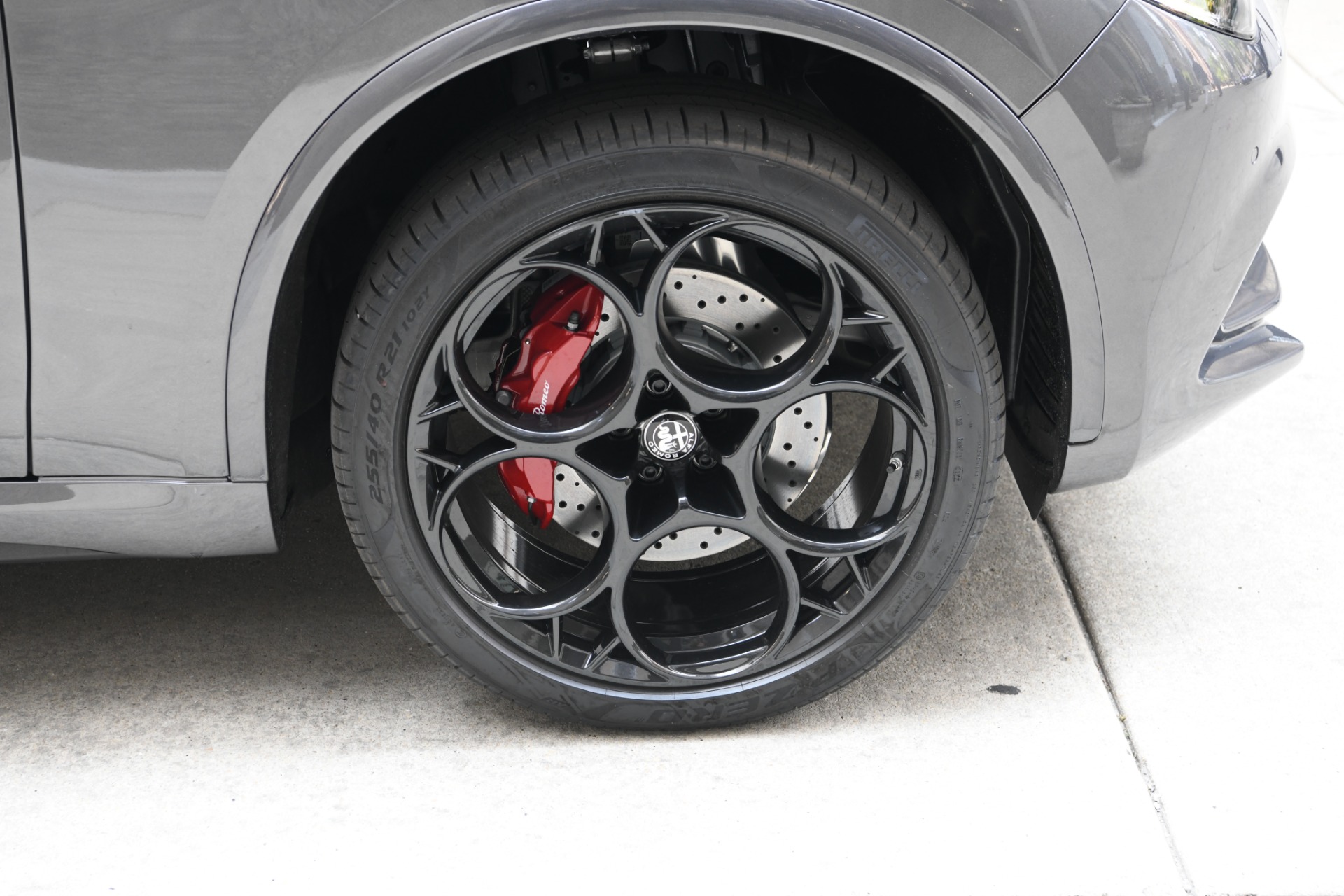 New 2023 Alfa Romeo Stelvio Quadrifoglio Quadrifoglio | St. Petersburg, FL