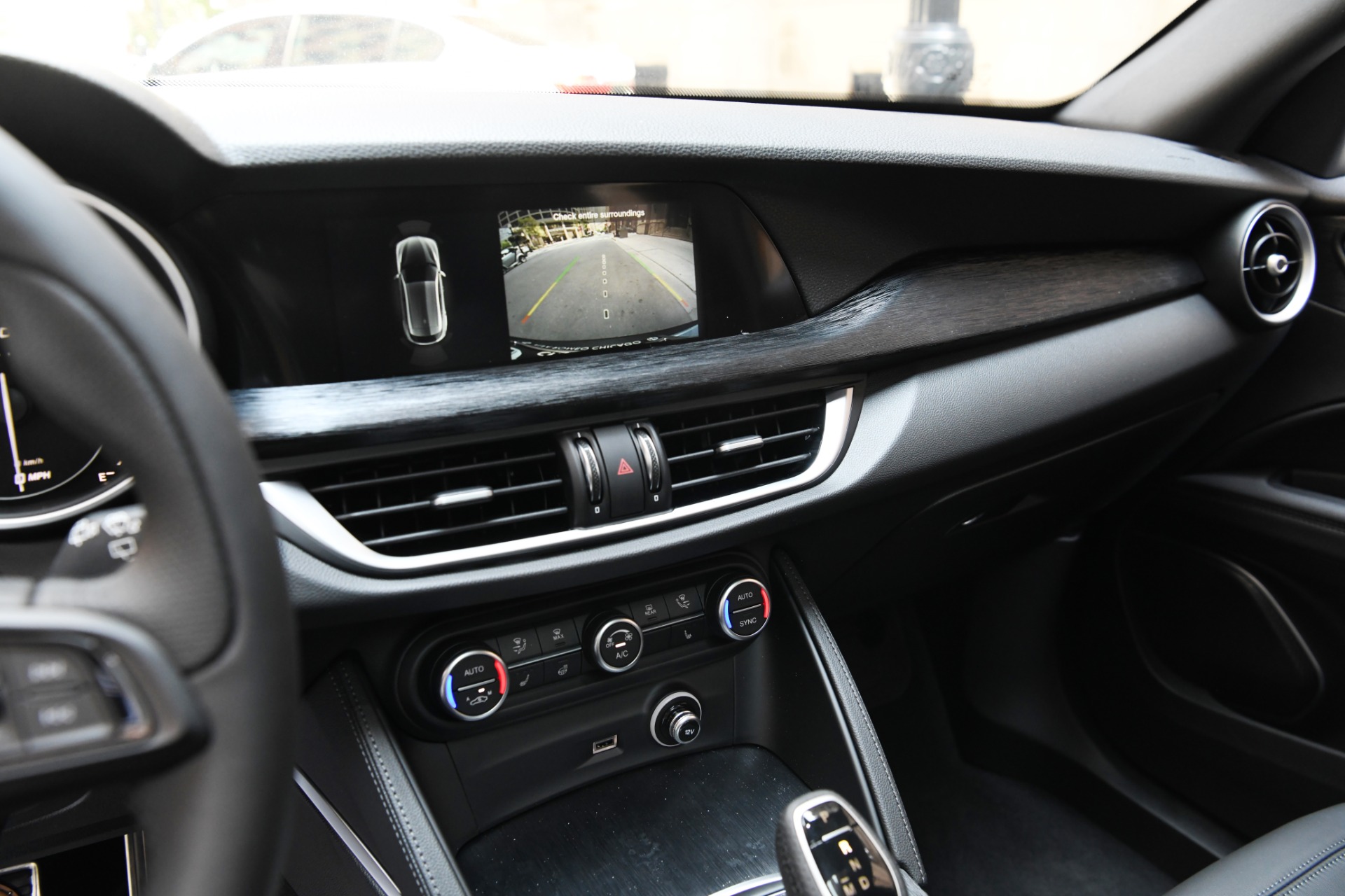 New 2023 Alfa Romeo Stelvio Sprint | St. Petersburg, FL