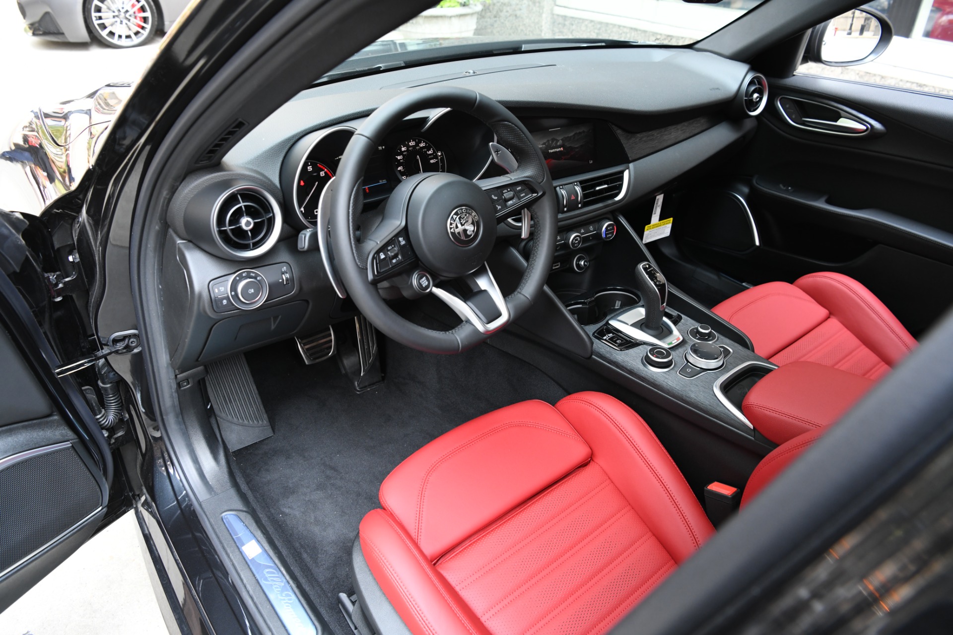 New 2023 Alfa Romeo Giulia Sprint | St. Petersburg, FL