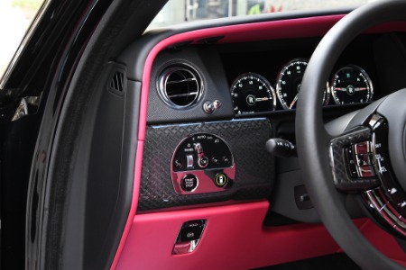 Used 2023 Rolls-Royce Black Badge Cullinan  | Chicago, IL