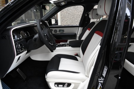 Used 2023 Rolls-Royce Black Badge Cullinan  | Chicago, IL