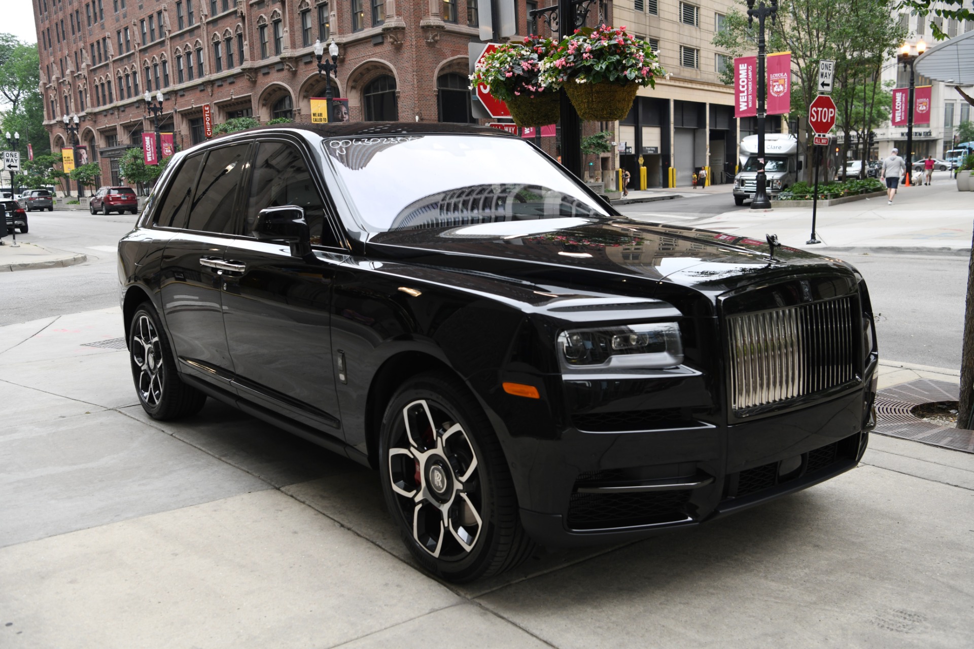 Used 2023 Rolls-Royce Black Badge Cullinan | St. Petersburg, FL