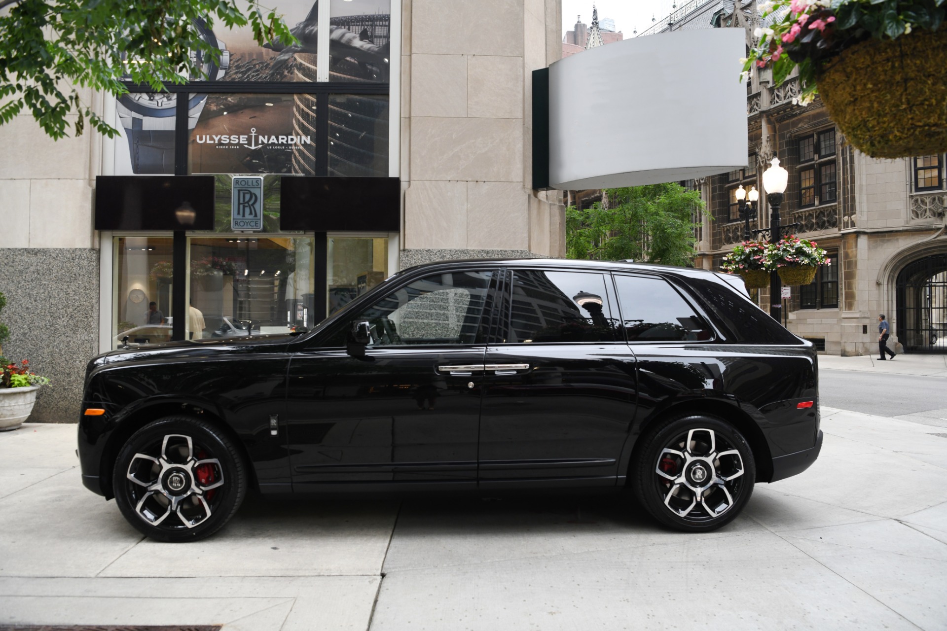 Used 2023 Rolls-Royce Black Badge Cullinan | St. Petersburg, FL