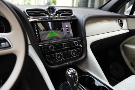 New 2023 Bentley Bentayga Azure EWB V8 | Chicago, IL