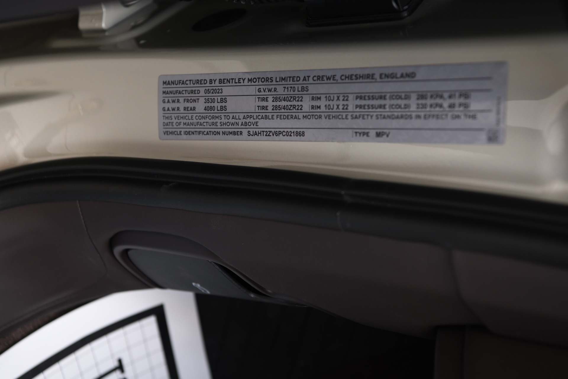 New 2023 Bentley Bentayga Azure EWB V8 | St. Petersburg, FL