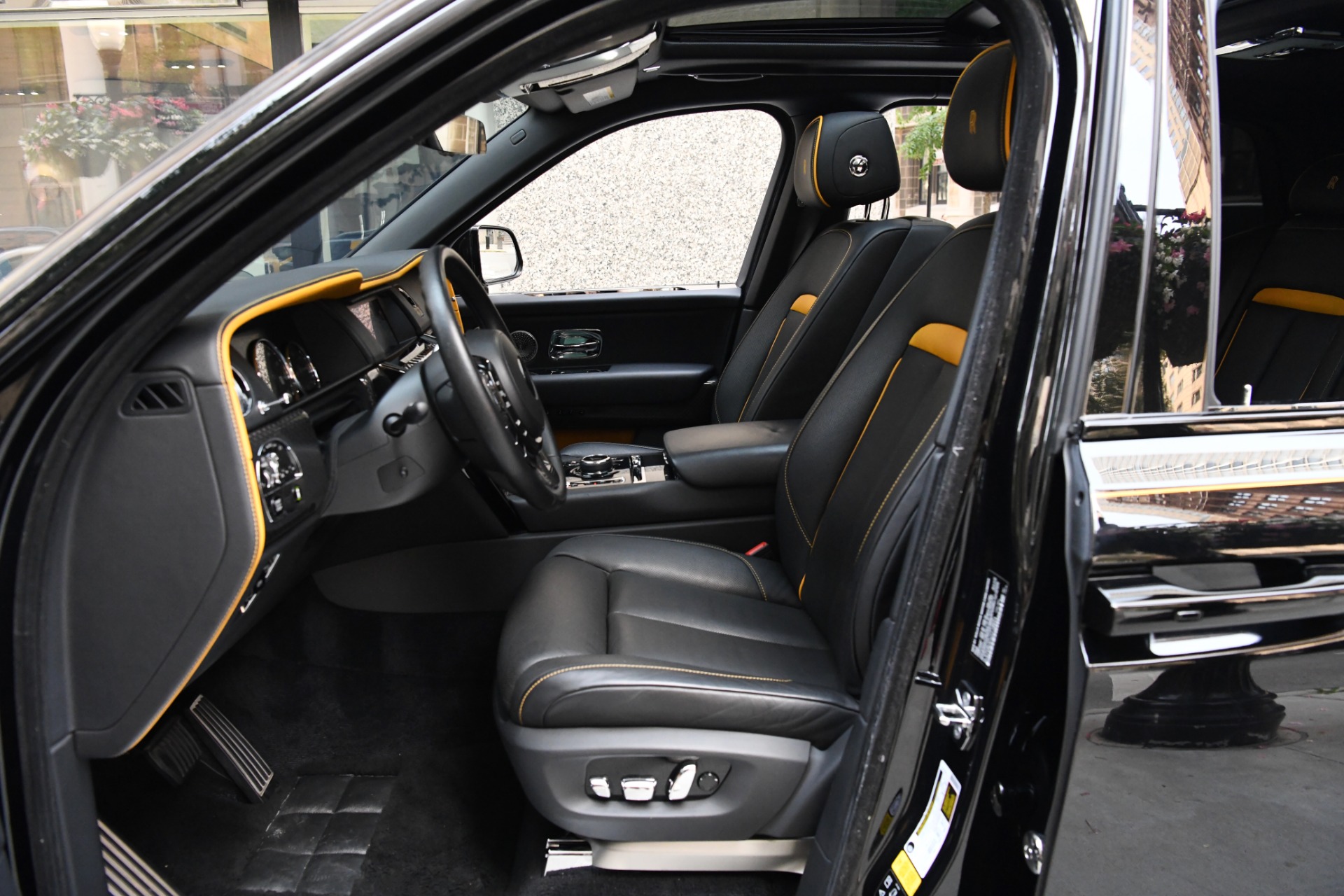 Used 2020 Rolls-Royce Black Badge Cullinan | St. Petersburg, FL