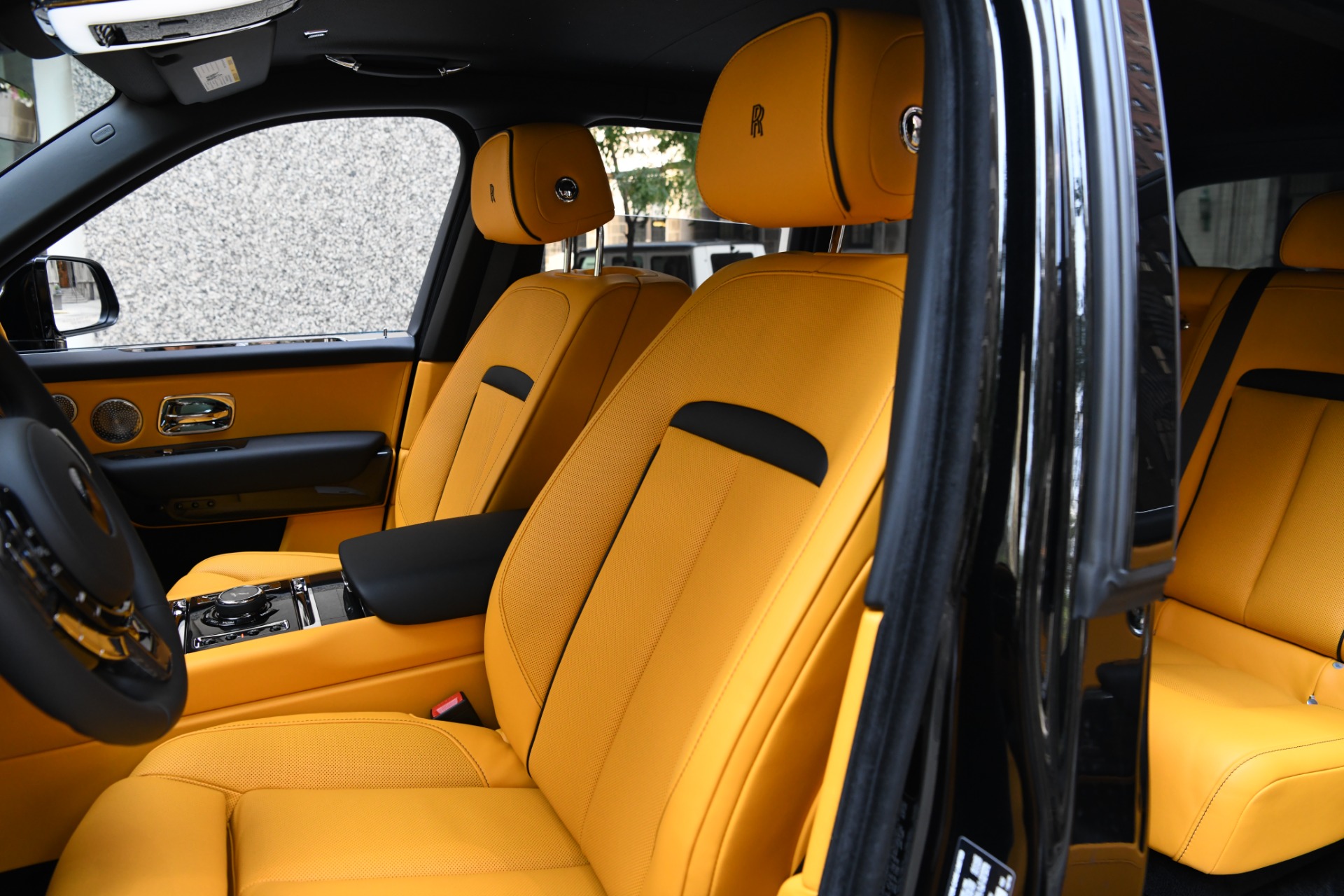 New 2023 Rolls-Royce Black Badge Cullinan | St. Petersburg, FL