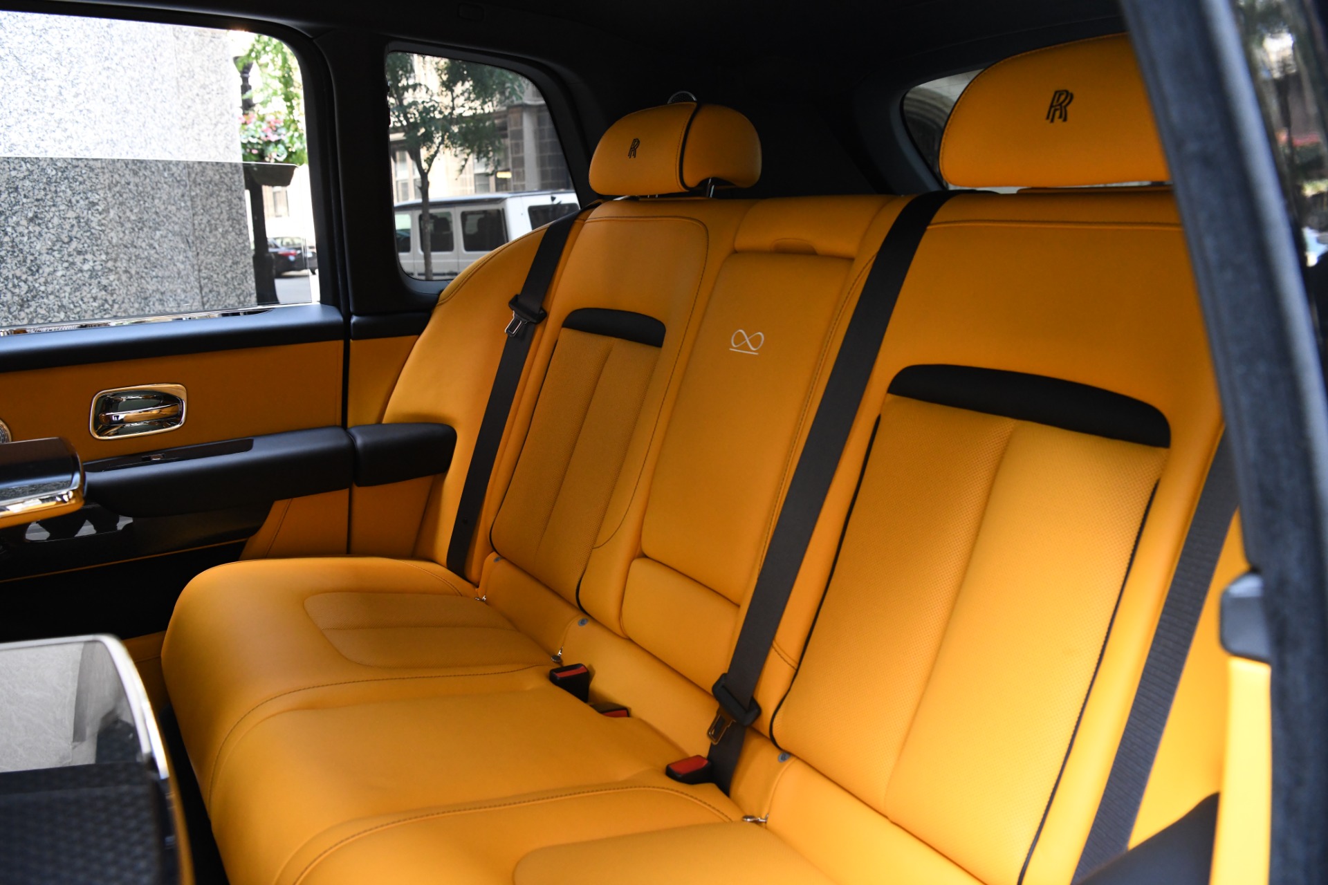 New 2023 Rolls-Royce Black Badge Cullinan | St. Petersburg, FL