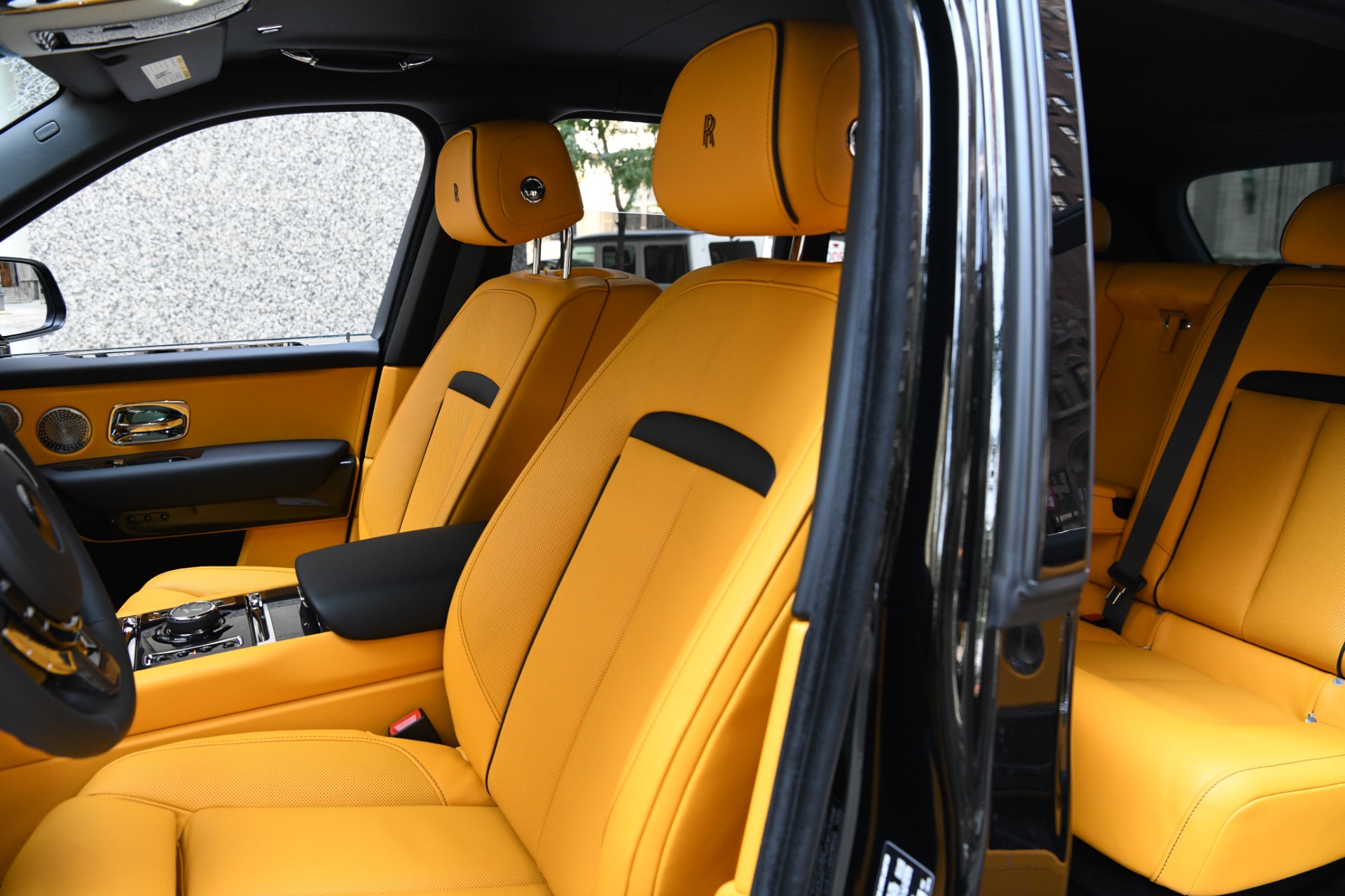 New 2023 Rolls-Royce Black Badge Cullinan | St. Petersburg, FL