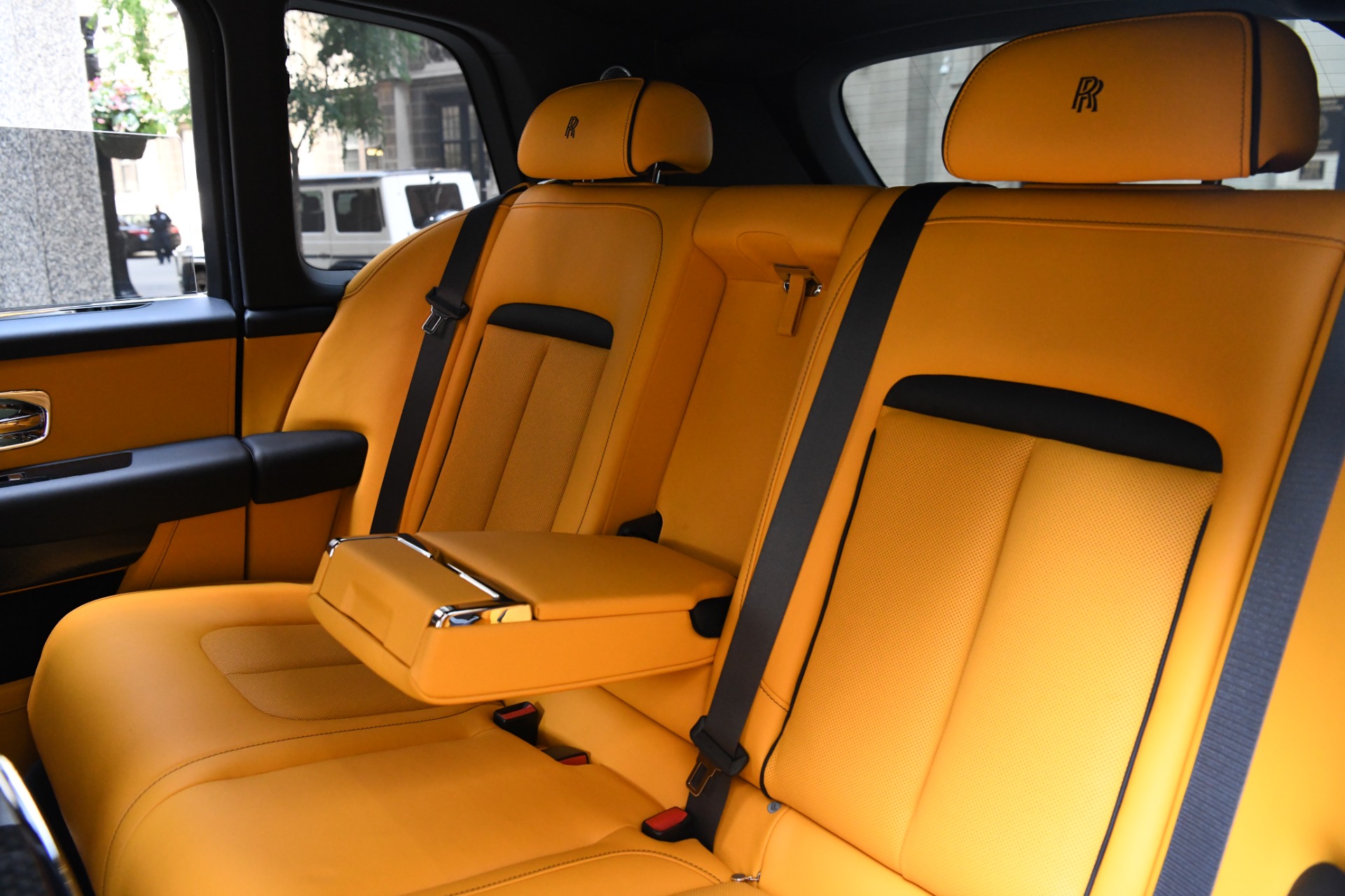 New 2023 Rolls-Royce Black Badge Cullinan | St. Petersburg, FL