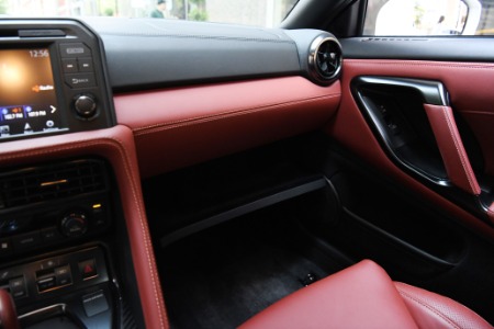 Used 2020 Nissan GT-R  | Chicago, IL