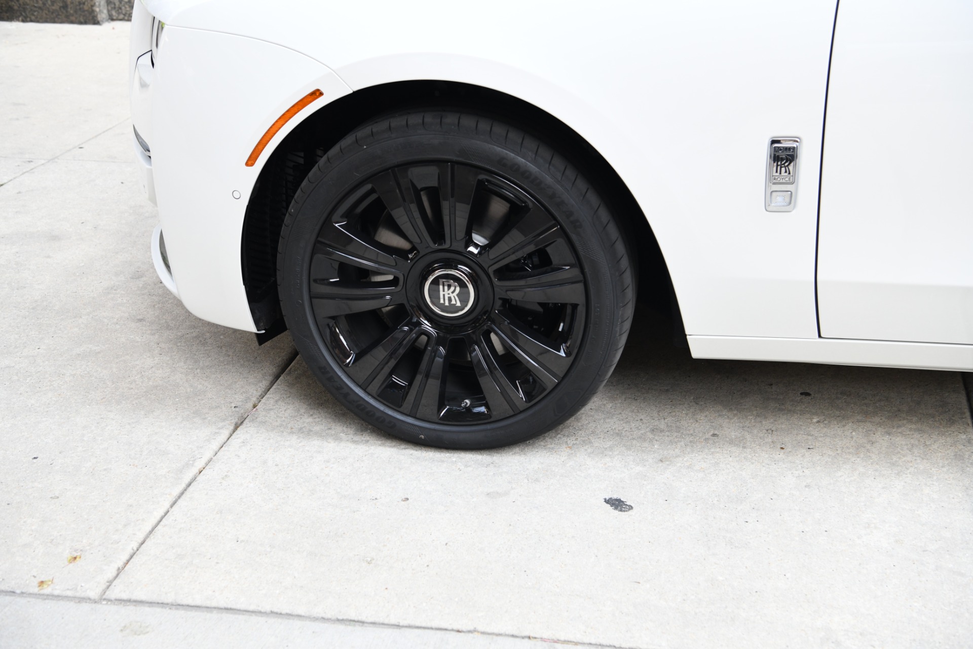 New 2023 Rolls-Royce Ghost | St. Petersburg, FL
