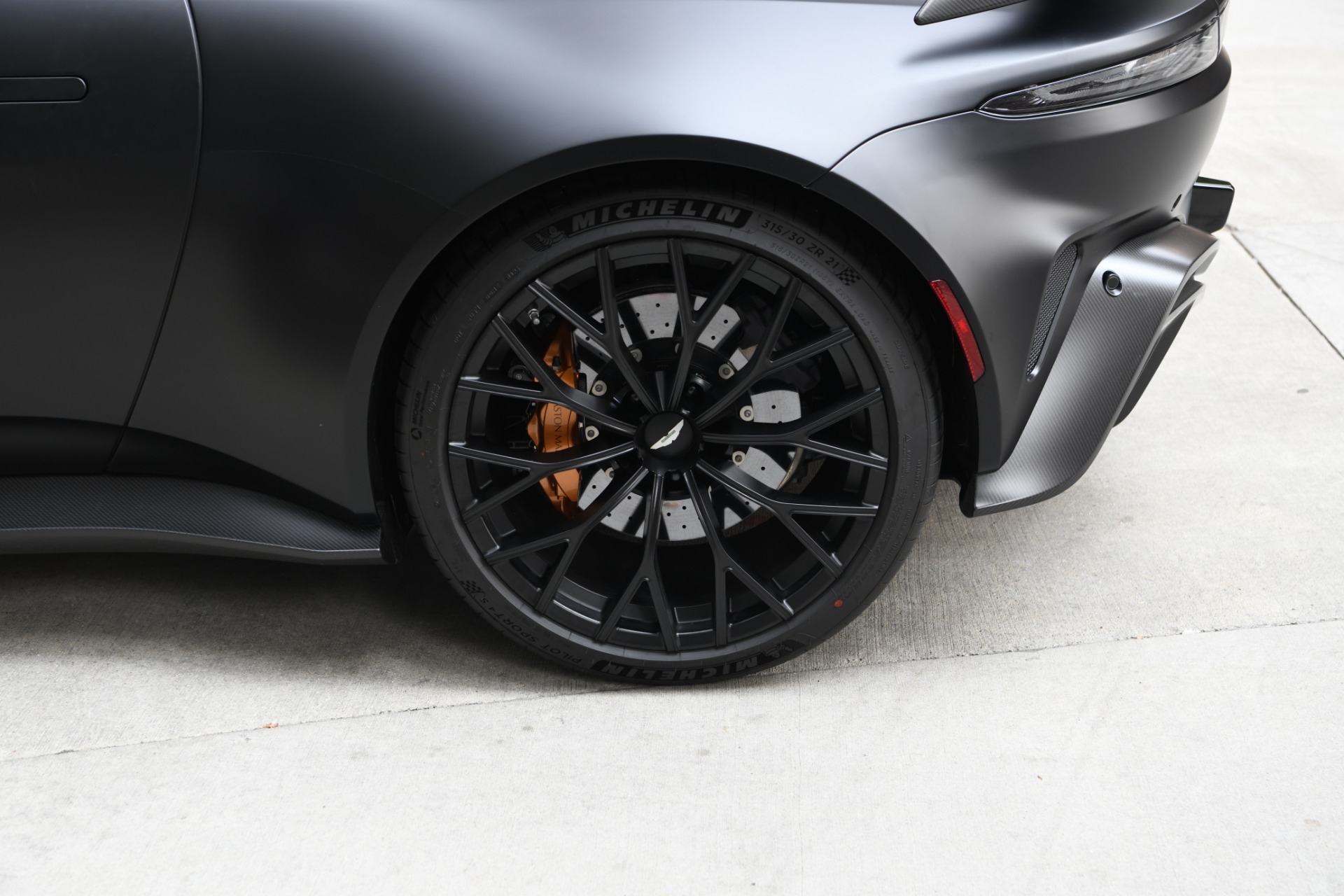 Used 2023 Aston Martin Vantage V12 | St. Petersburg, FL