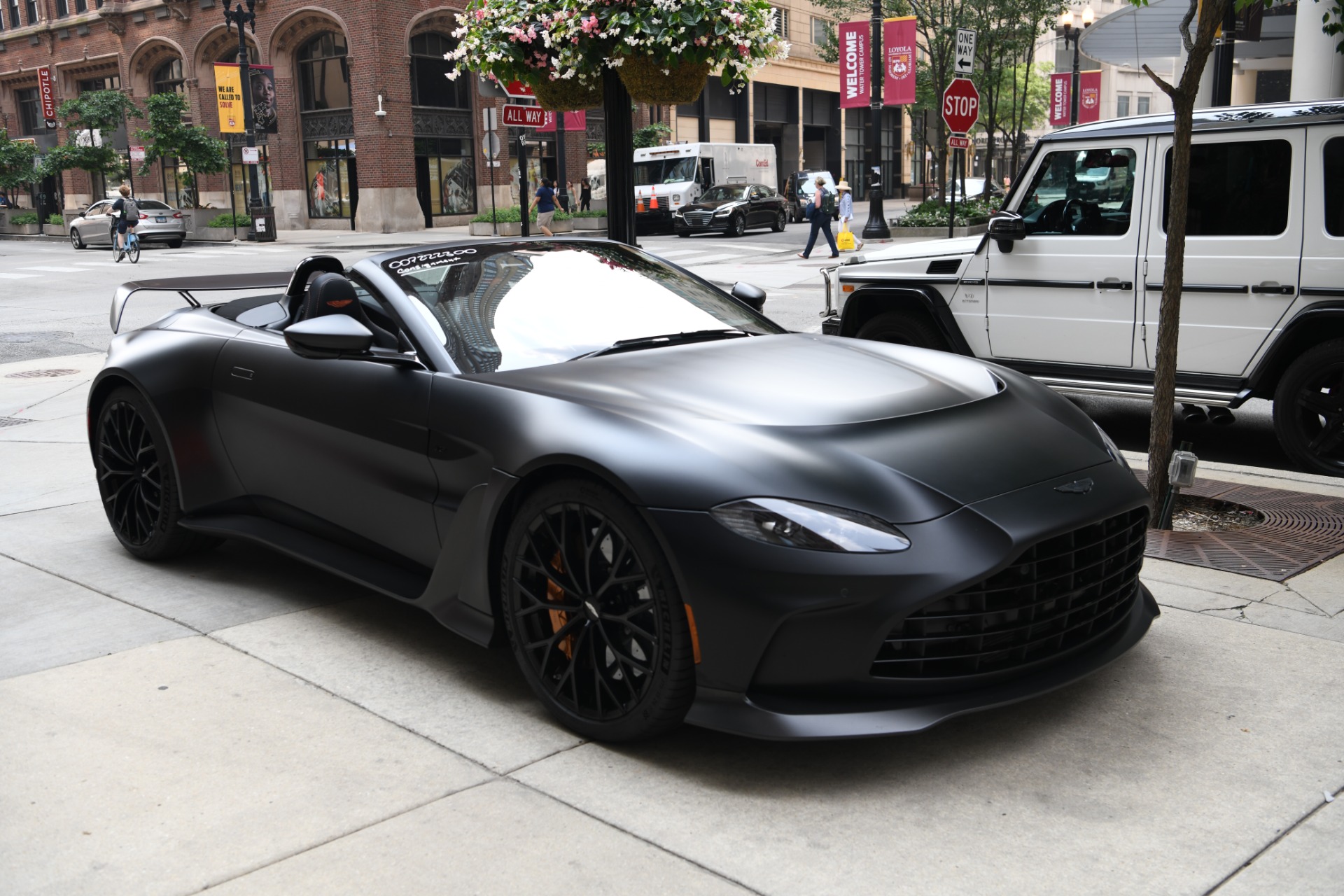 Used 2023 Aston Martin Vantage V12 | St. Petersburg, FL