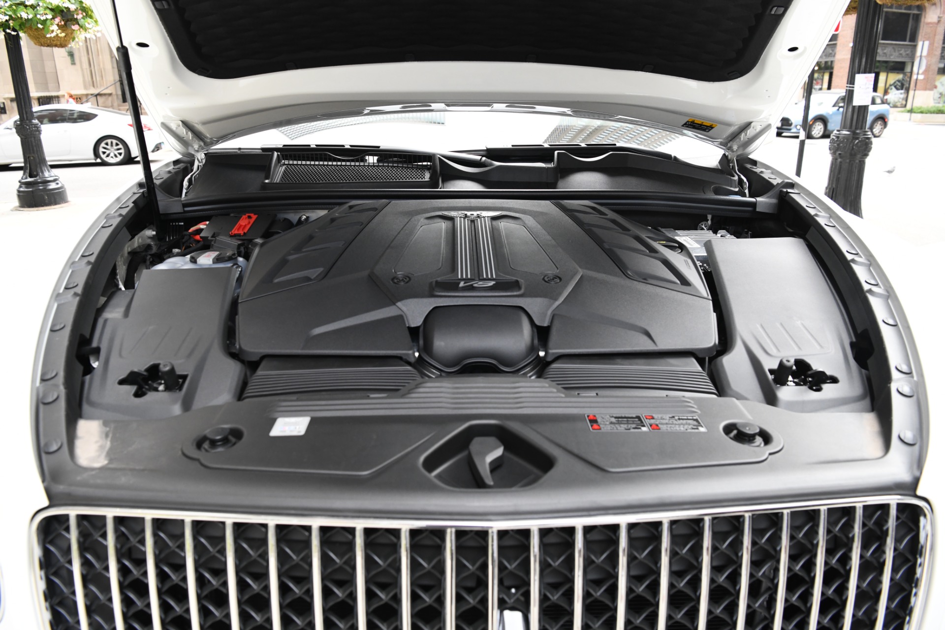 New 2023 Bentley Bentayga EWB | St. Petersburg, FL
