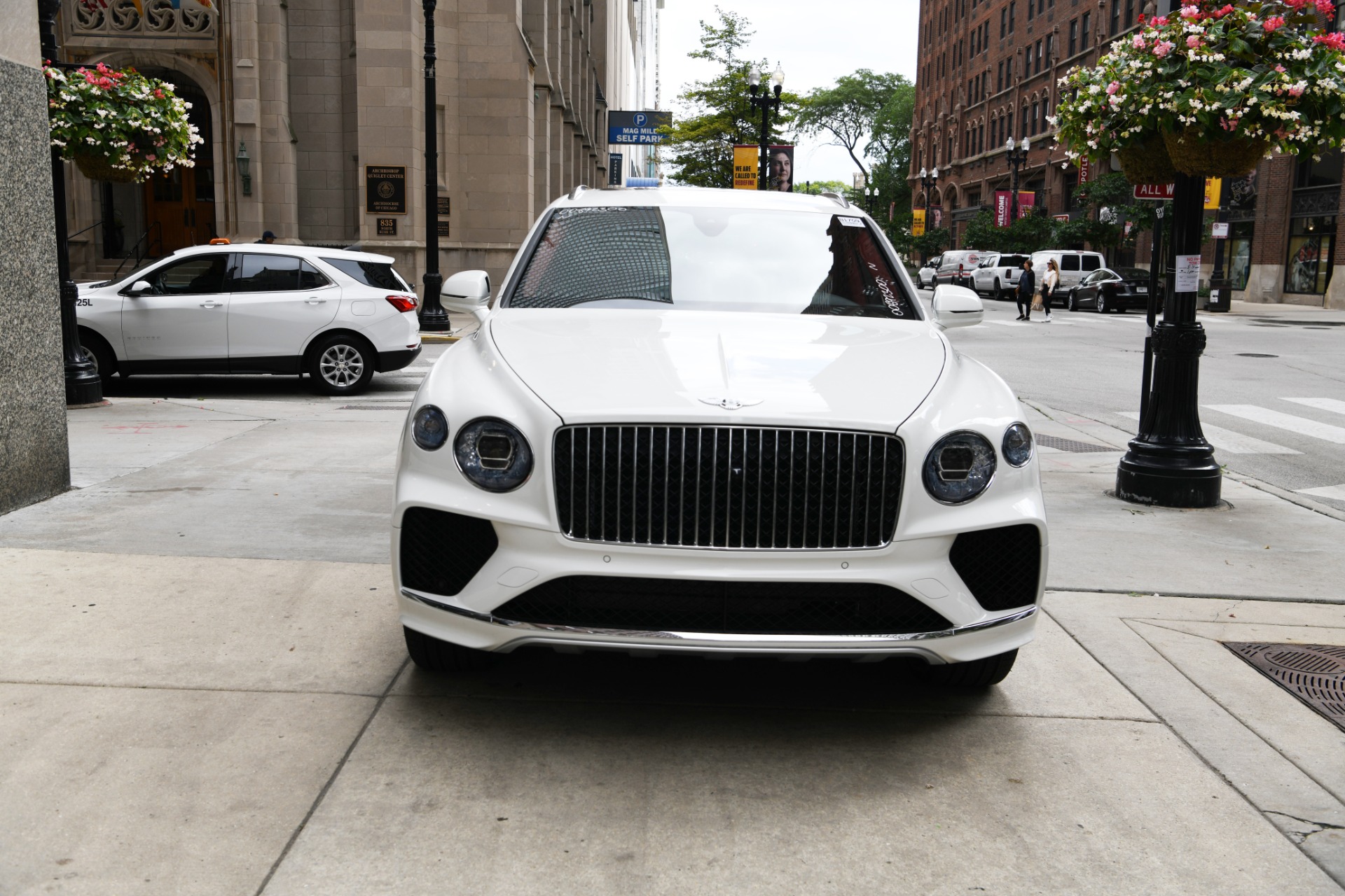 New 2023 Bentley Bentayga EWB | St. Petersburg, FL