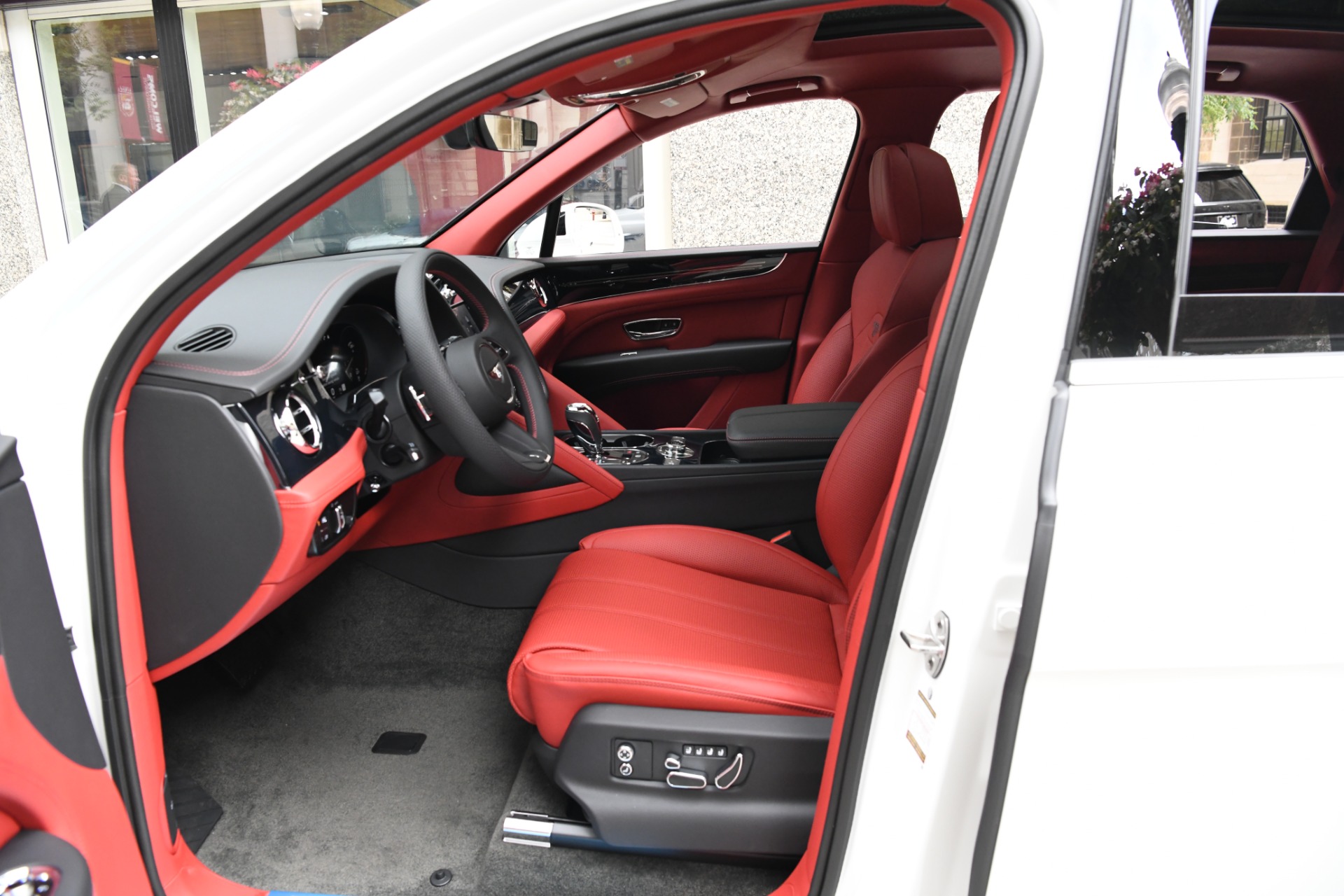 New 2023 Bentley Bentayga EWB | St. Petersburg, FL