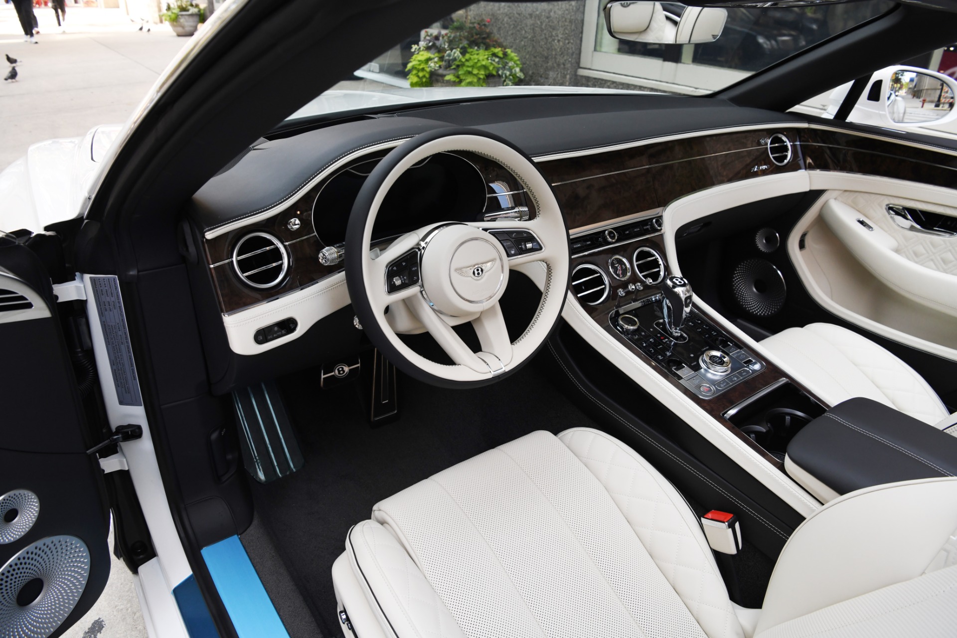 New 2023 Bentley Continental GTC Convertible GTC Azure V8 | St. Petersburg, FL