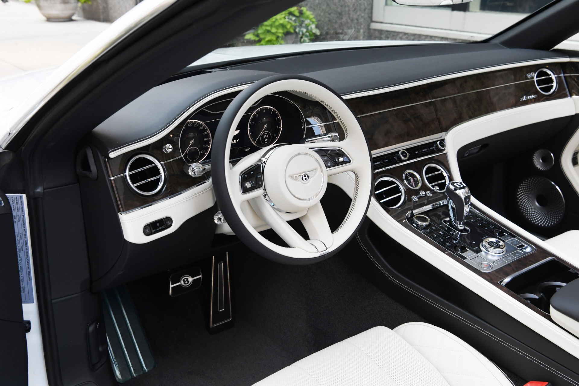 New 2023 Bentley Continental GTC Convertible GTC Azure V8 | St. Petersburg, FL