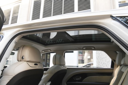New 2023 Bentley Bentayga EWB | Chicago, IL