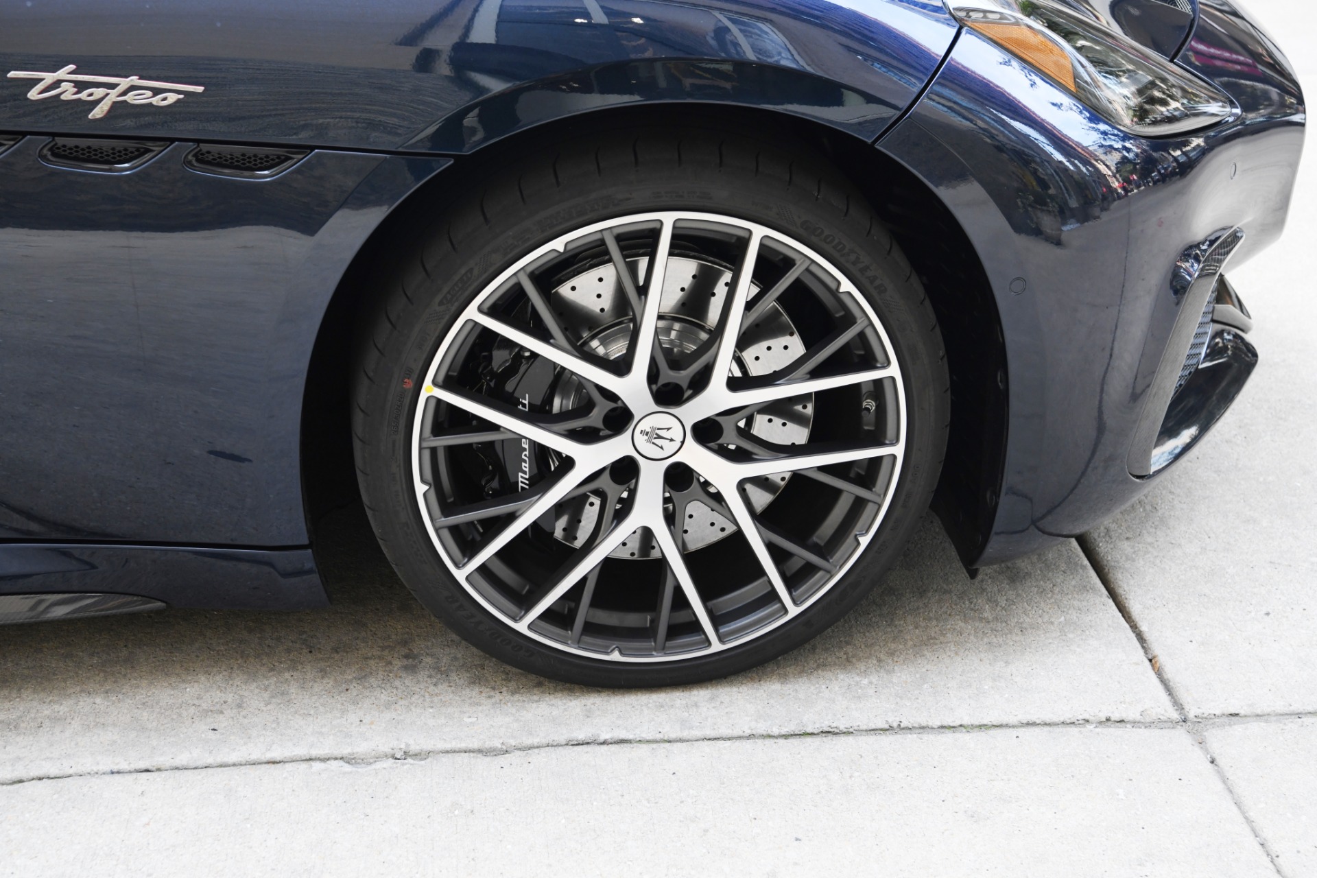 New 2024 Maserati GranTurismo Trofeo | St. Petersburg, FL