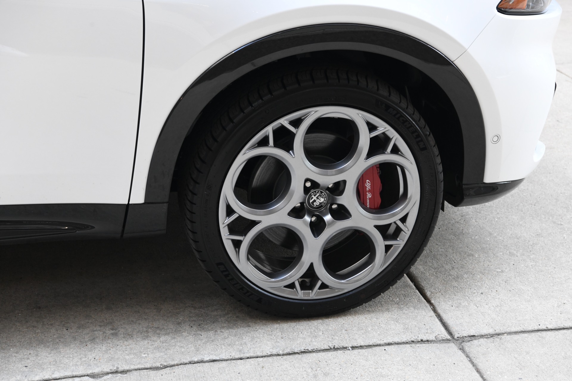 New 2024 Alfa Romeo Tonale Veloce | St. Petersburg, FL