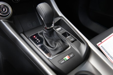 New 2024 Alfa Romeo Tonale Veloce | Chicago, IL