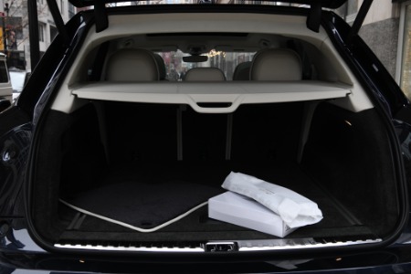 New 2023 Bentley Bentayga Azure V8 | Chicago, IL