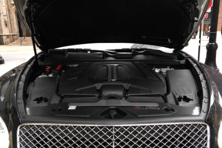New 2023 Bentley Bentayga Azure V8 | Chicago, IL