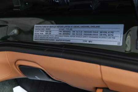 New 2023 Bentley Bentayga Azure V8 | Chicago, IL