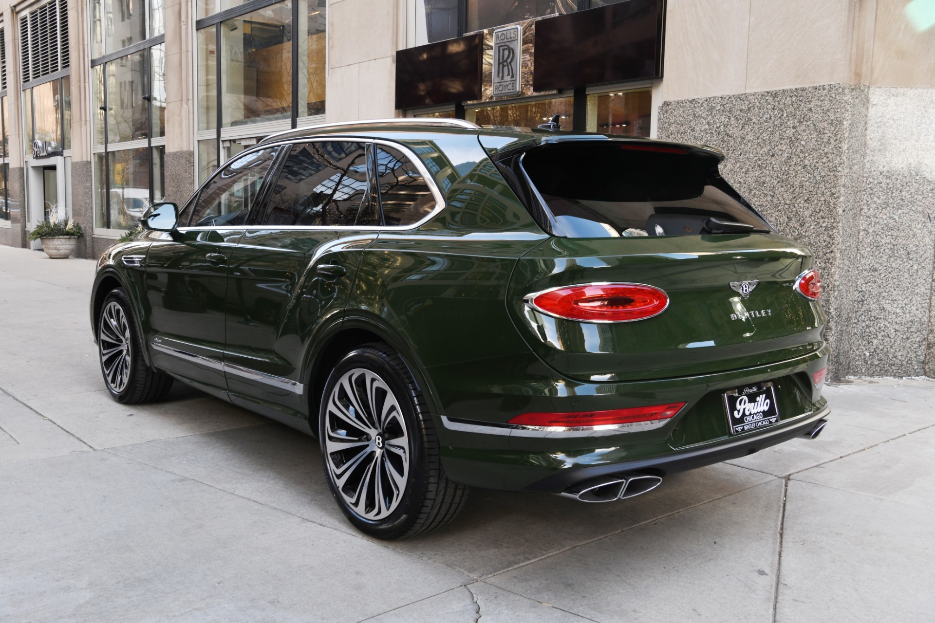 New 2023 Bentley Bentayga Azure V8 | St. Petersburg, FL