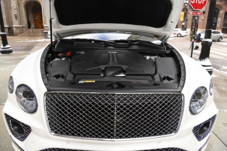 New 2023 Bentley Bentayga Azure Hybrid | Chicago, IL