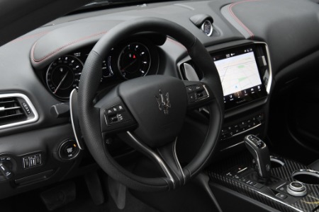 New 2024 Maserati Ghibli Modena Q4 | Chicago, IL