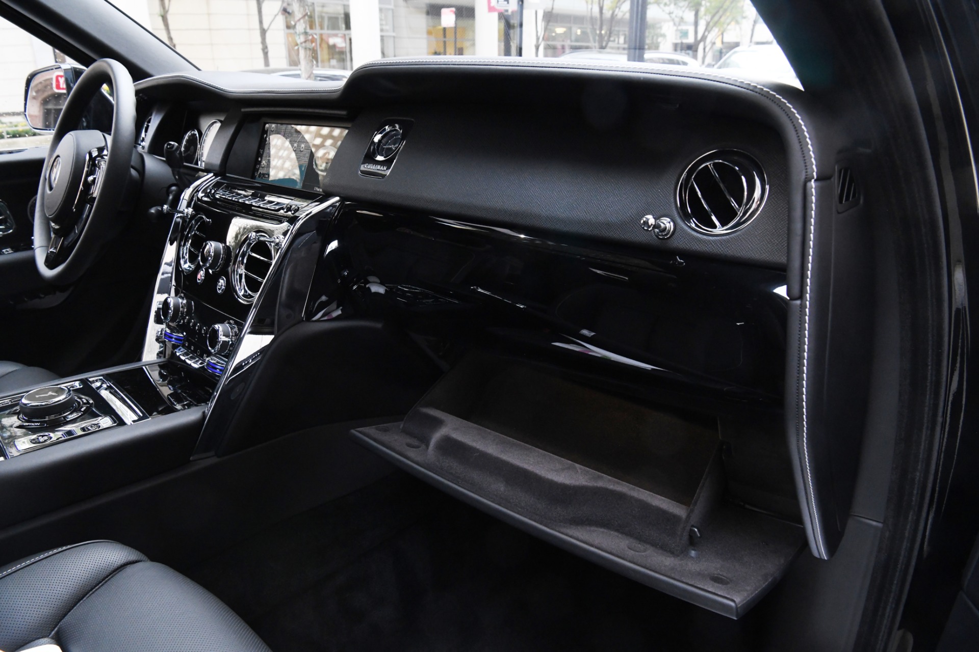 New 2023 Rolls-Royce Cullinan | St. Petersburg, FL