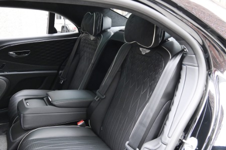 New 2024 Bentley Flying Spur Azure V8 | Chicago, IL