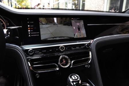 New 2024 Bentley Flying Spur Azure V8 | Chicago, IL