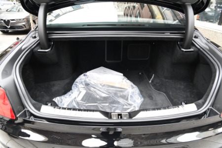 New 2024 Bentley Flying Spur Azure V8 | Chicago, IL