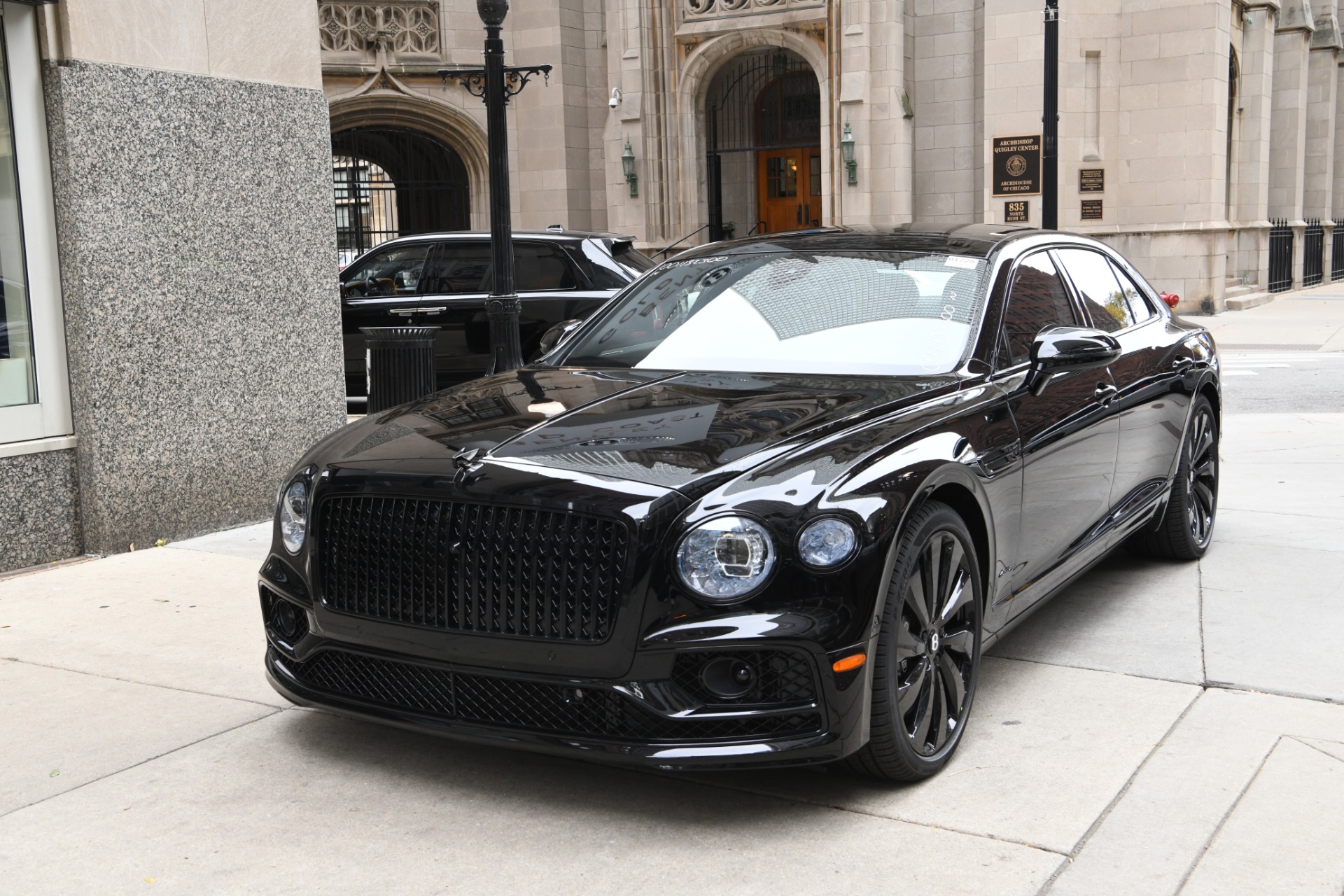 New 2024 Bentley Flying Spur Azure V8 | Chicago, IL