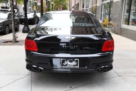 New 2024 Bentley Flying Spur Azure V8 | Chicago, IL