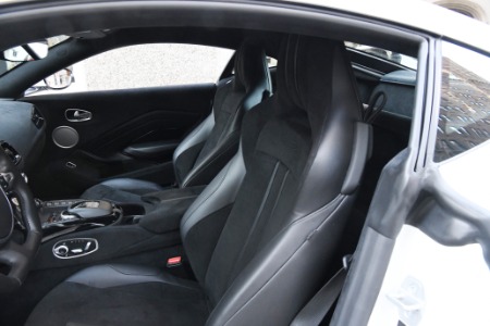 Used 2019 Aston Martin Vantage  | Chicago, IL