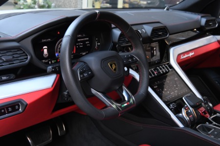 Used 2021 Lamborghini Urus  | Chicago, IL