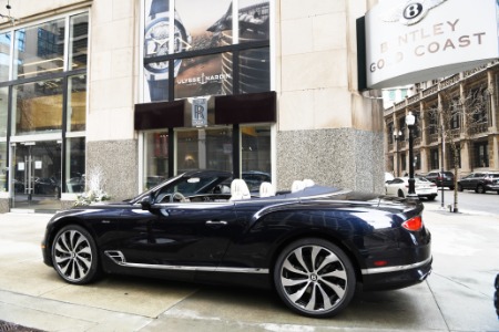 New 2024 Bentley Continental gtc Convertible GTC Azure V8 | Chicago, IL