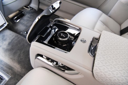 New 2024 Rolls-Royce Phantom EWB PLATINO COLLECTION | Chicago, IL