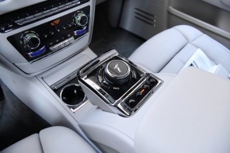 New 2024 Rolls-Royce Phantom EWB PLATINO COLLECTION | Chicago, IL