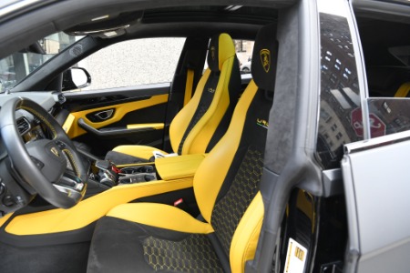 Used 2022 Lamborghini Urus  | Chicago, IL