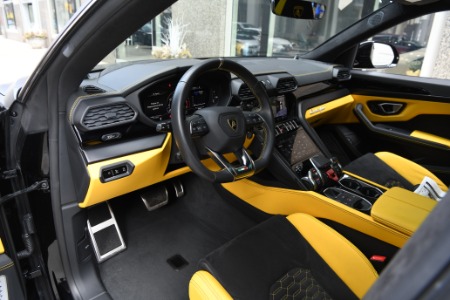 Used 2022 Lamborghini Urus  | Chicago, IL