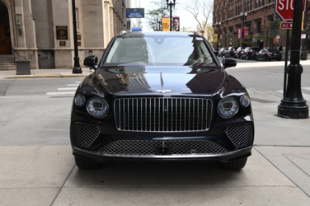 New 2024 Bentley Bentayga Azure V8 | Chicago, IL